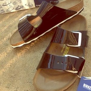 Black (w/white) Birkenstock’s NWT